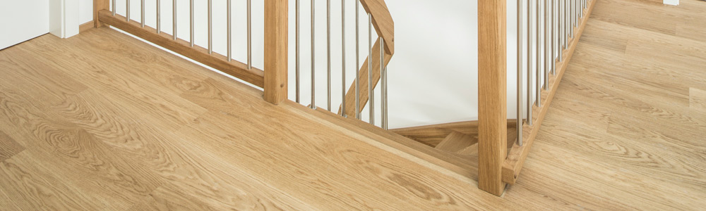 Druhy dřeva pro dřevěná schodiště